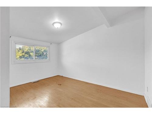 48 Luscombe Street, Hamilton, ON - Indoor Photo Showing Other Room