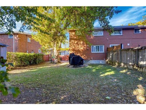 48 Luscombe Street, Hamilton, ON - Outdoor