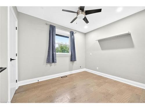 2298 Fassel Avenue, Burlington, ON - Indoor Photo Showing Other Room