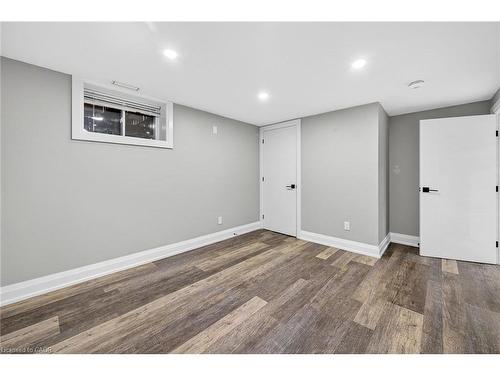 2298 Fassel Avenue, Burlington, ON - Indoor