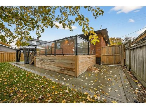 2298 Fassel Avenue, Burlington, ON - Outdoor