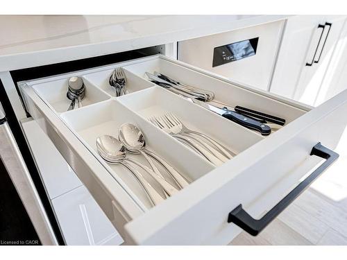 2-1456 Olga Drive, Burlington, ON - Indoor