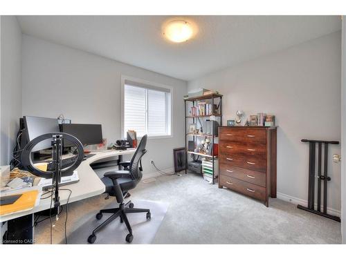 40-47 Gleason Crescent, Kitchener, ON - Indoor Photo Showing Office