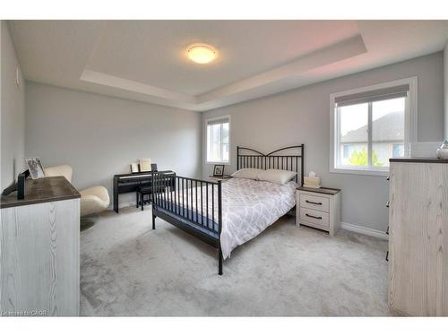 40-47 Gleason Crescent, Kitchener, ON - Indoor Photo Showing Bedroom