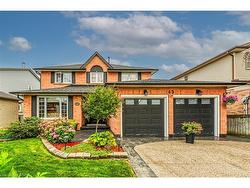 45 Dublin Drive  Hamilton, ON L9B 1Z9