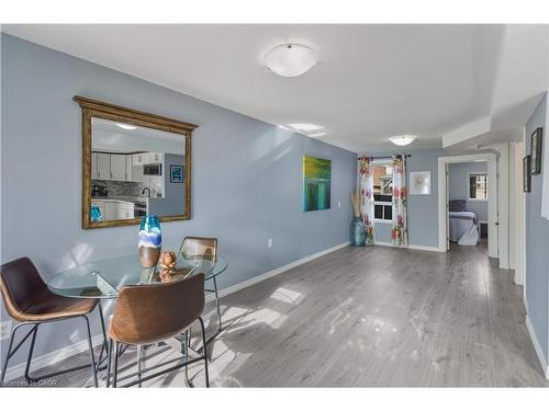 9 Hope Avenue, Hamilton, ON - Indoor Photo Showing Other Room