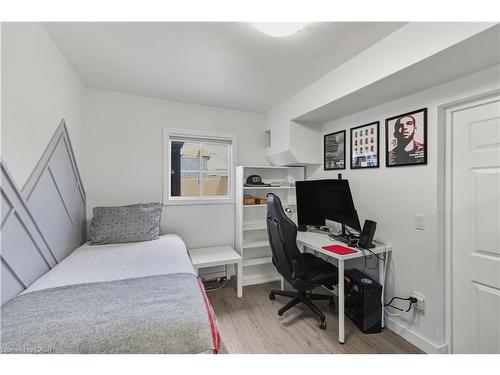 9 Hope Avenue, Hamilton, ON - Indoor Photo Showing Office