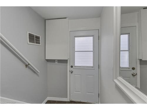 9 Hope Avenue, Hamilton, ON - Indoor Photo Showing Other Room