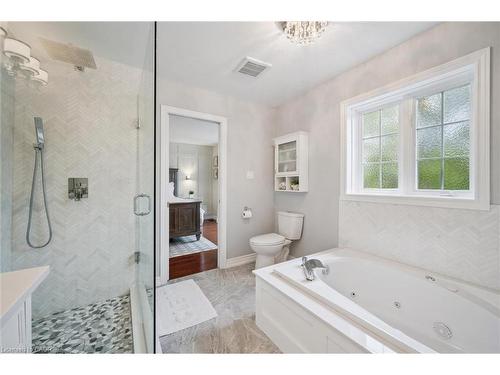 279 Farley Drive, Guelph, ON - Indoor Photo Showing Bathroom