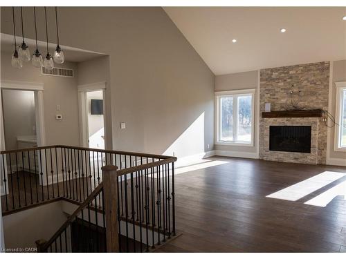 75 Robinson Road, Cambridge, ON - Indoor With Fireplace