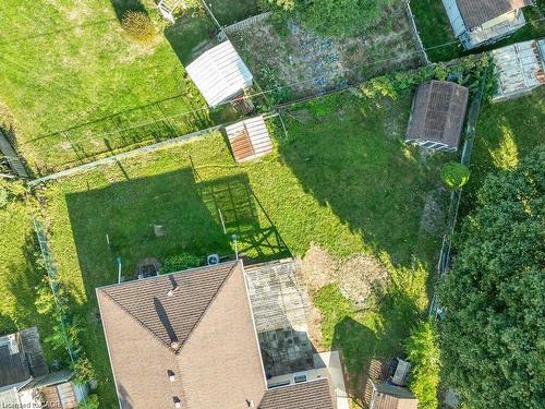 34 Belwood Crescent, Kitchener, ON - Outdoor