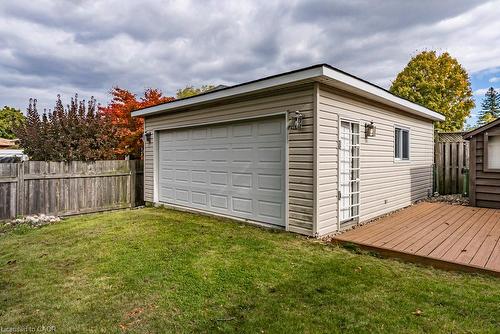105 Mcelroy Road E, Hamilton, ON - Outdoor With Exterior