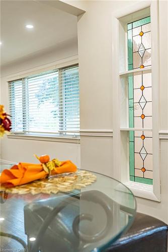 105 Mcelroy Road E, Hamilton, ON - Indoor