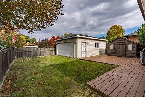 105 Mcelroy Road E, Hamilton, ON - Outdoor With Deck Patio Veranda