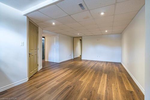 105 Mcelroy Road E, Hamilton, ON - Indoor Photo Showing Other Room