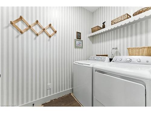 13 Linden Street, Aylmer, ON - Indoor Photo Showing Laundry Room