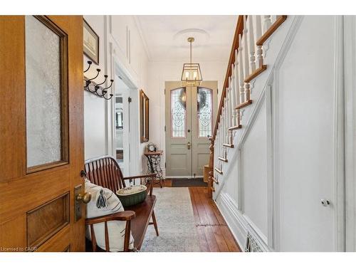 123 Main Street W, Grimsby, ON - Indoor Photo Showing Other Room