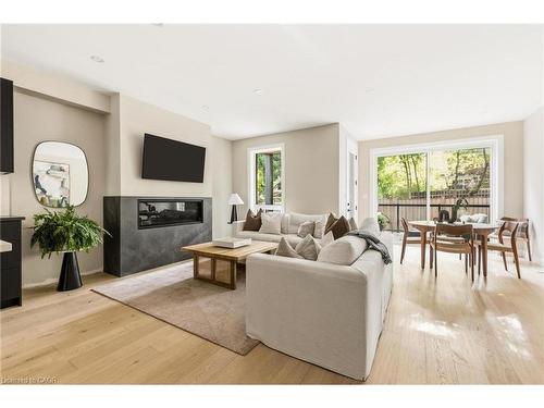 95 William Street W, Waterloo, ON - Indoor Photo Showing Living Room With Fireplace