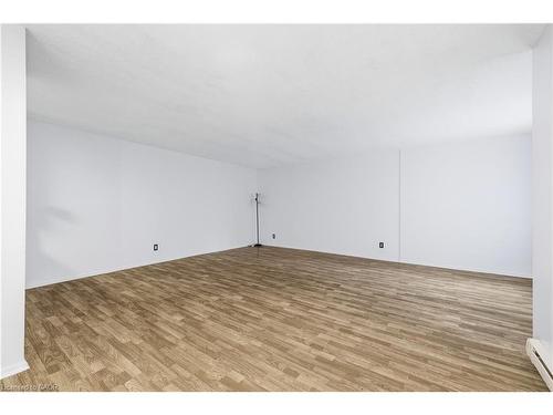 103-10 Ajax Street, Guelph, ON - Indoor Photo Showing Other Room