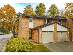 15-660 Oxford Road  Burlington, ON L7N 3M1