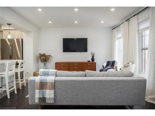 503 Cavanagh Lane, Milton, ON - Indoor