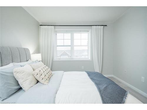 503 Cavanagh Lane, Milton, ON - Indoor Photo Showing Bedroom