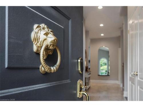 381 Queen Street S, Hamilton, ON - Indoor Photo Showing Other Room