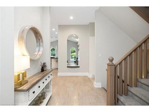 381 Queen Street S, Hamilton, ON - Indoor Photo Showing Other Room