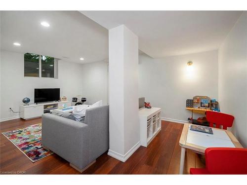 381 Queen Street S, Hamilton, ON - Indoor