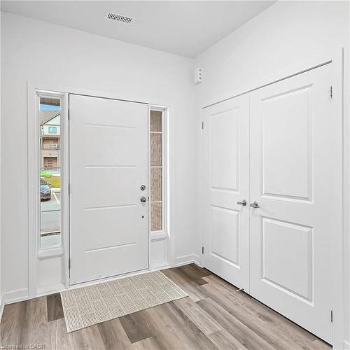 12-205 West Oak Trail, Kitchener, ON - Indoor Photo Showing Other Room