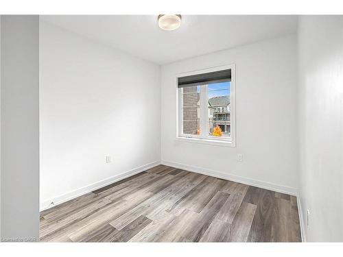 12-205 West Oak Trail, Kitchener, ON - Indoor Photo Showing Other Room