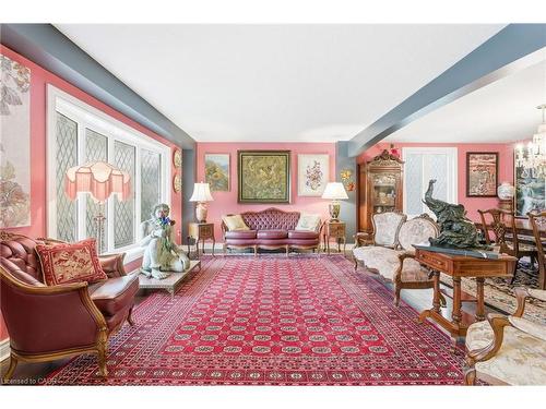 69 Hunter Way, Brantford, ON - Indoor Photo Showing Living Room