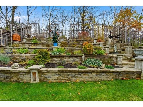 69 Hunter Way, Brantford, ON - Outdoor