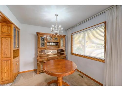 930 Upper Ottawa Street, Hamilton, ON - Indoor Photo Showing Other Room