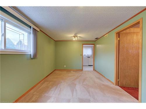 930 Upper Ottawa Street, Hamilton, ON - Indoor Photo Showing Other Room