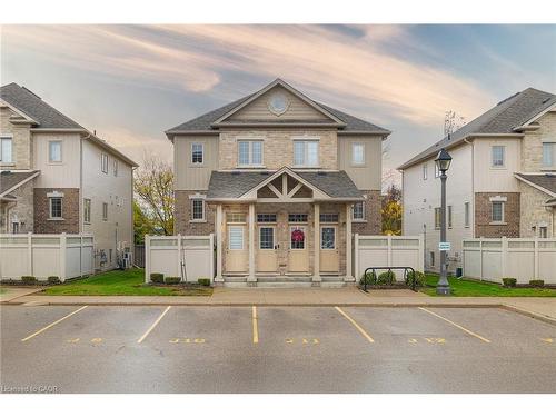 6A-230 Jessica Crescent  Kitchener, ON N2R 0C5