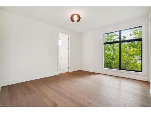 1613 G Lookout Street, Fonthill, ON - Indoor Photo Showing Other Room