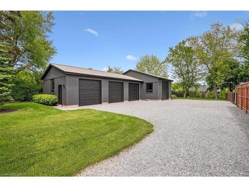 1613 G Lookout Street, Fonthill, ON - Outdoor