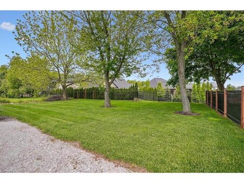 1613 G Lookout Street, Fonthill, ON - Outdoor