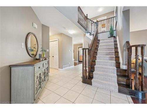 7 Hearthbridge Street, Kitchener, ON - Indoor Photo Showing Other Room