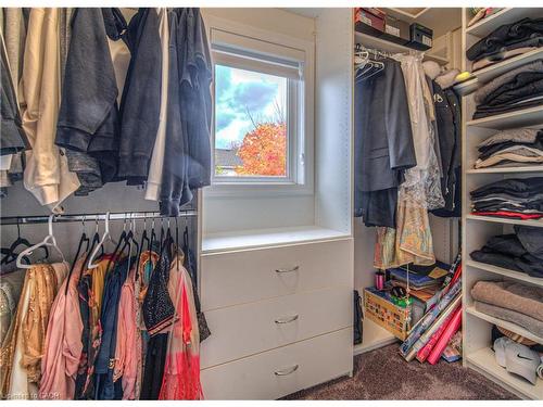 47 Dellgrove Circle, Cambridge, ON - Indoor With Storage