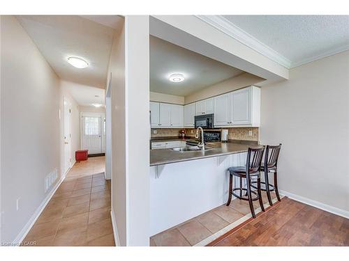 2218 Shadetree Avenue, Burlington, ON - Indoor