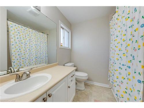 2218 Shadetree Avenue, Burlington, ON - Indoor Photo Showing Bathroom