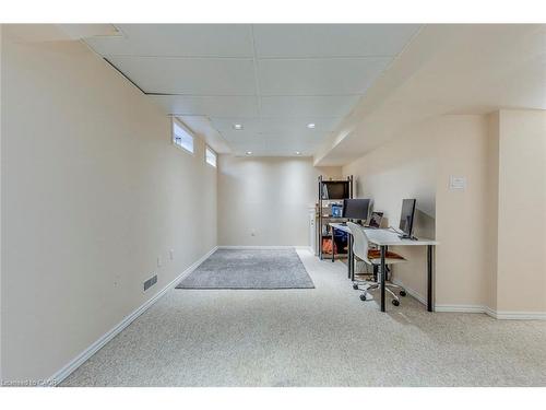 2218 Shadetree Avenue, Burlington, ON - Indoor Photo Showing Other Room