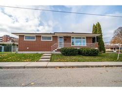 Lower-4 Starlight Court  Hamilton, ON L8K 4C8