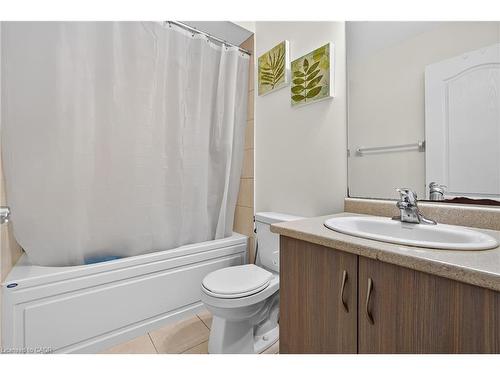 411 Linden Drive, Cambridge, ON - Indoor Photo Showing Bathroom