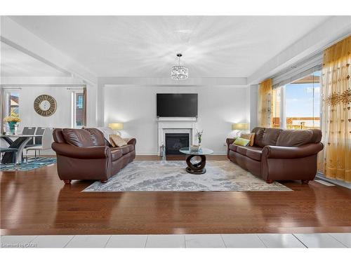 411 Linden Drive, Cambridge, ON - Indoor Photo Showing Living Room With Fireplace
