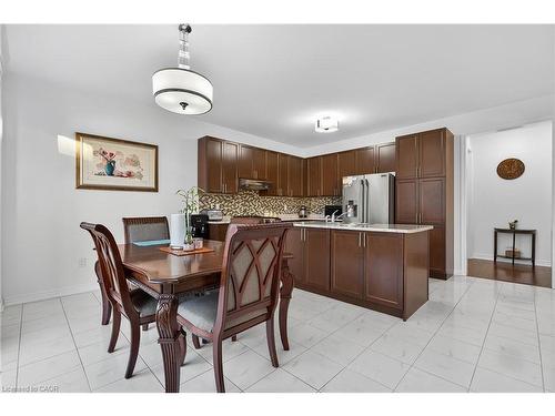 411 Linden Drive, Cambridge, ON - Indoor Photo Showing Dining Room