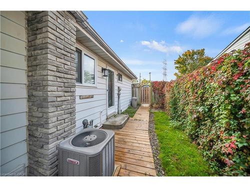 Basement-88 Glen Lake Crescent, Kitchener, ON - Outdoor