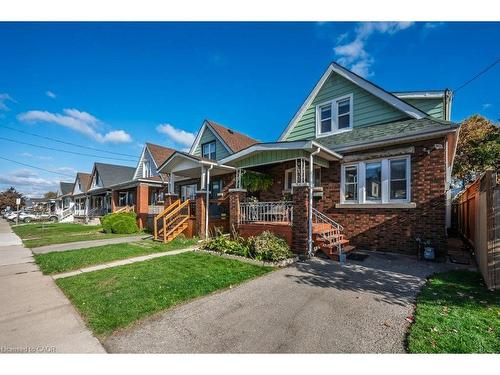 128 Crosthwaite Avenue N, Hamilton, ON - Outdoor With Facade